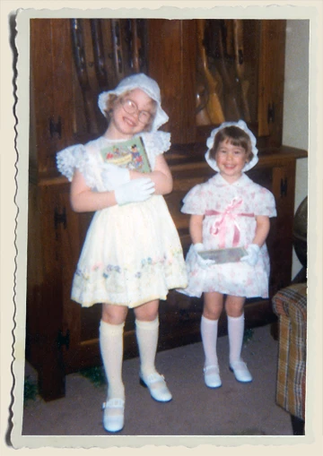 Nicole-Aunt-Heather-Piper-Easter-c1979