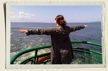 Aunt-Heather-Piper-Seattle-Titanic-Pose