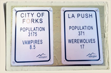 Forks-Population-Sign-Aunt-Heather-Piper