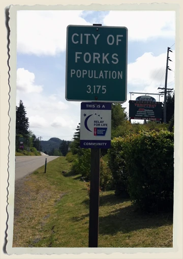 Forks-WA-Population-Sign-Aunt-Heather-Piper