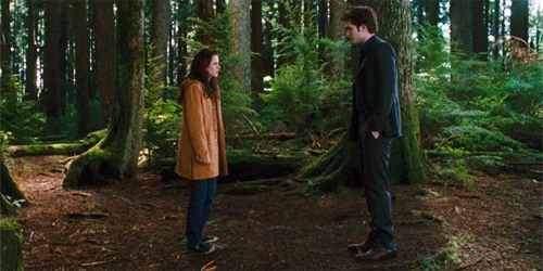 new-moon-bella-edward-woods Aunt Heather Piper