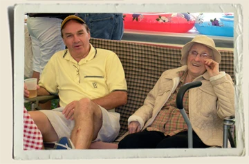 Denny-&-Aunt-Mary-Piper-Aunt-Heather-Piper