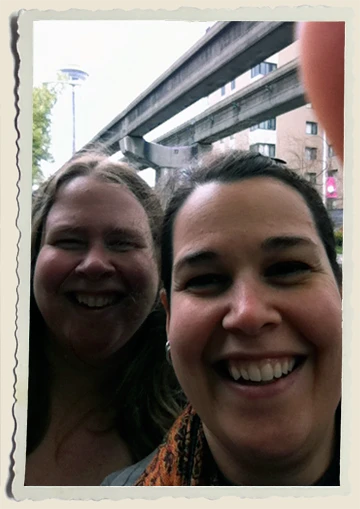 Nicole-&-Aunt-Heather-Piper-Space-Needle