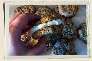 Homemade-Oatmeal-Creme-Pies-Aunt-Heather-Piper