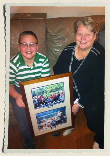 Mom-&-Kyle-holding-Cousin-Pic-Aunt-Heather-Piper Mom-&-Kyle-holding-Cousin-Pic-Aunt-Heather-Piper