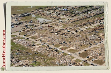FEMA-Photo---Moore-OK-Tornado-Aunt-Heather-Piper
