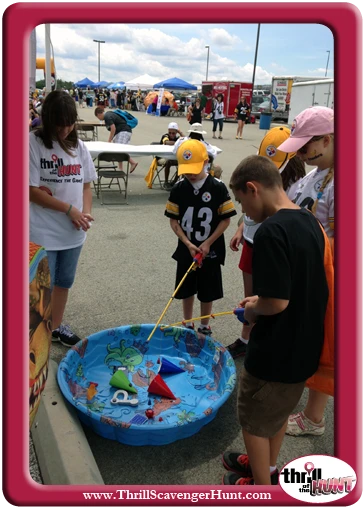 Thrill-of-the-Hunt-Scavenger-Hunt-Steeler-fest-Saint-Vincent-College-4
