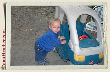 Kyle-at-Planinsek-Pavilion-1-2003-Aunt-Heather-Piper
