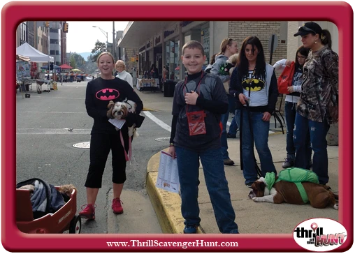 Doggie-in-Disguise-Scavenger-Hunt-Latrobe-PA-Thrill-of-the-Hunt-10-19-13-V78