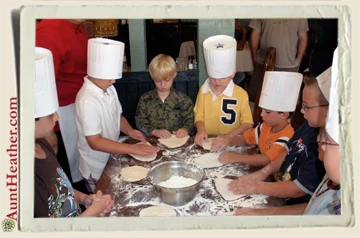 Pizza-8th-Birthday-Party-for-Kyle-at-Tin-Lizzy-Chef-Dato-7-2009-Aunt-Heather-Piper