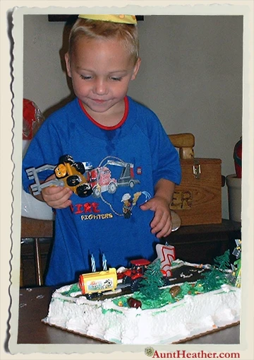Kyles-3rd-birthday-of-trucks-2004-Aunt-Heather-Piper
