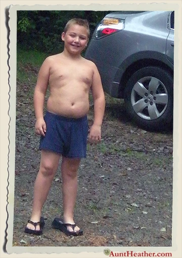 Kyle-in-underwear-with-flip-flops-8-21-10 Aunt Heather Piper
