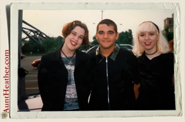 Gary-Aunt-Heather-Piper-at-Cure-Concert-Mellon-Arena-Pittsburgh-PA-7-17-96