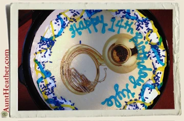 Kyles-14-Birthday-cake-Aunt-Heather-Piper
